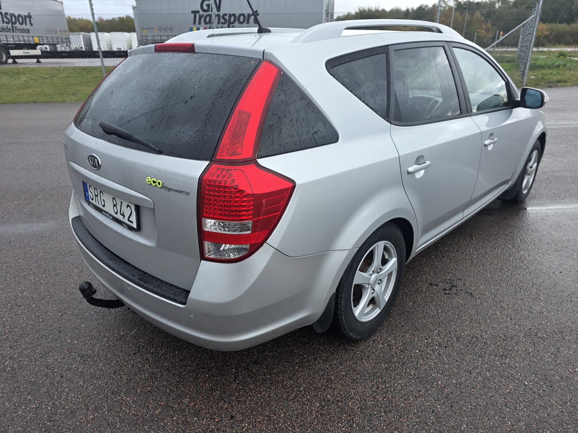 Kia Ceed 1.6 CRDi 128 2011, bild 4/9