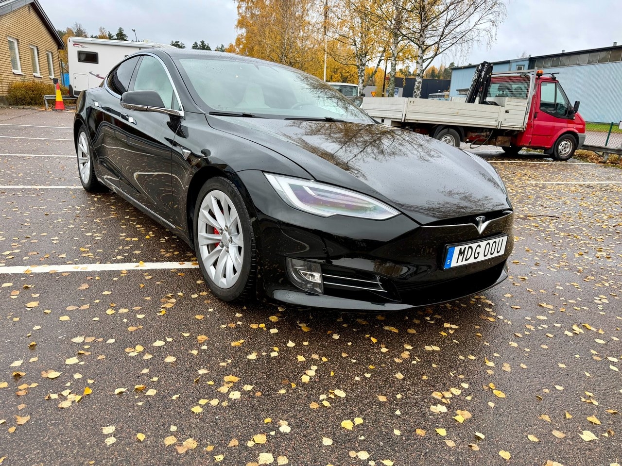 Tesla Model S 2020, kuva 2/10
