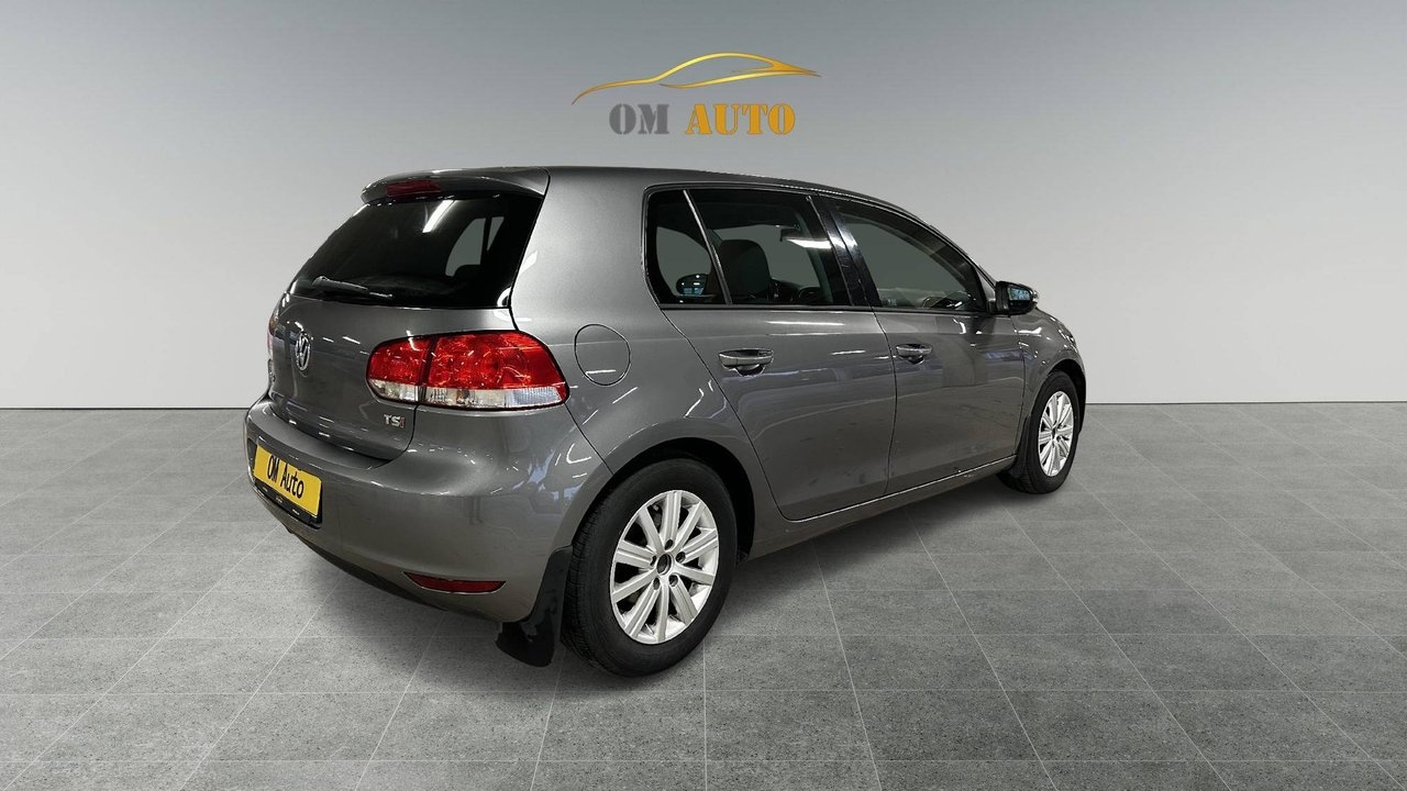 Volkswagen Golf 1.4 TSI 2011, photo 2/10