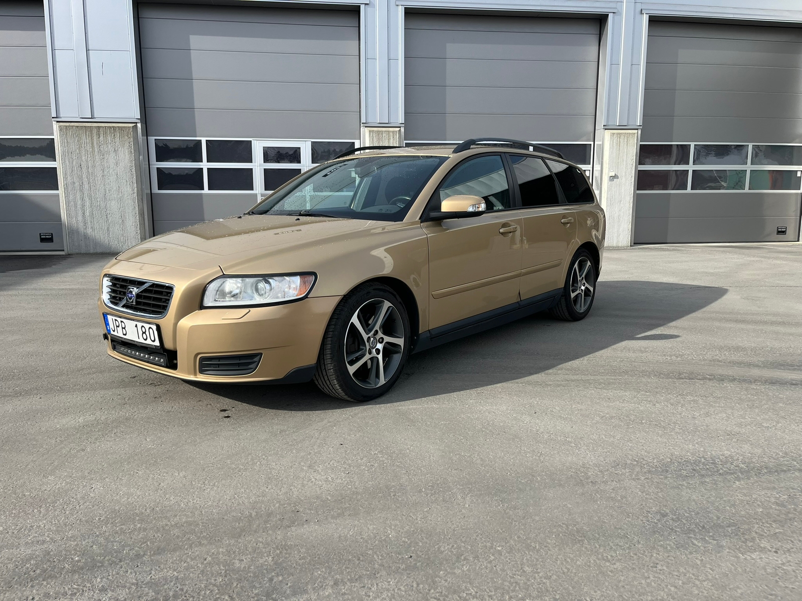 Volvo V50