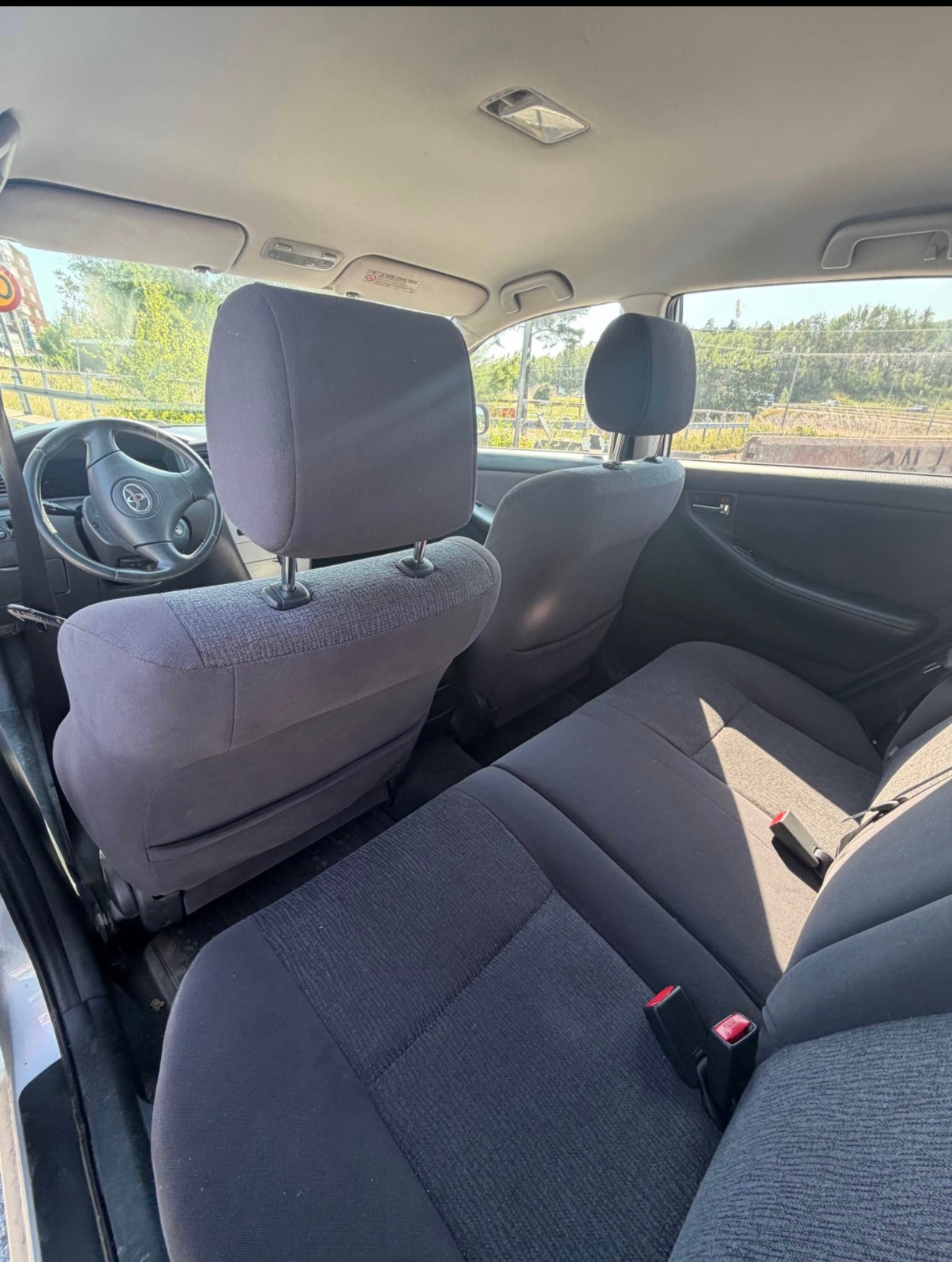 Toyota Corolla 1.6 2004, bild 8/9