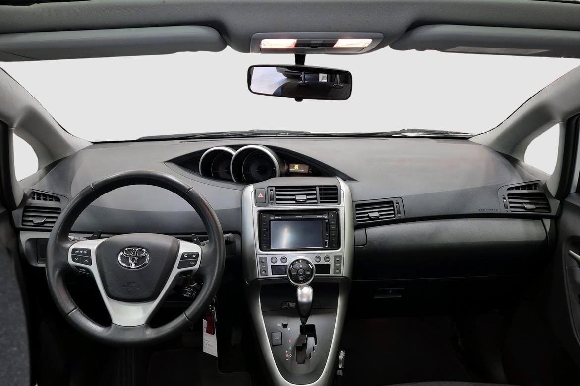 Toyota Verso Business 2011, bild 9/10