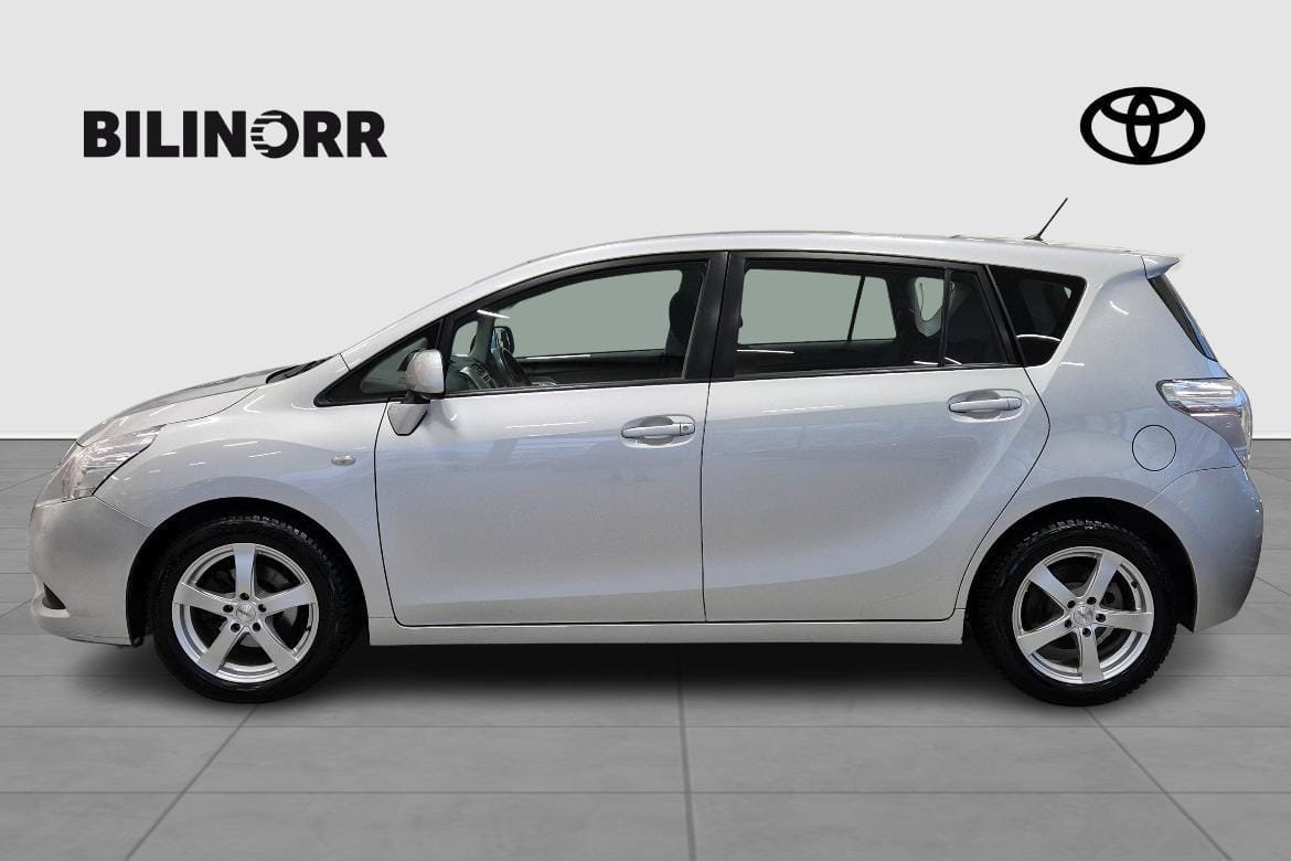 Toyota Verso Business 2011, bild 3/10