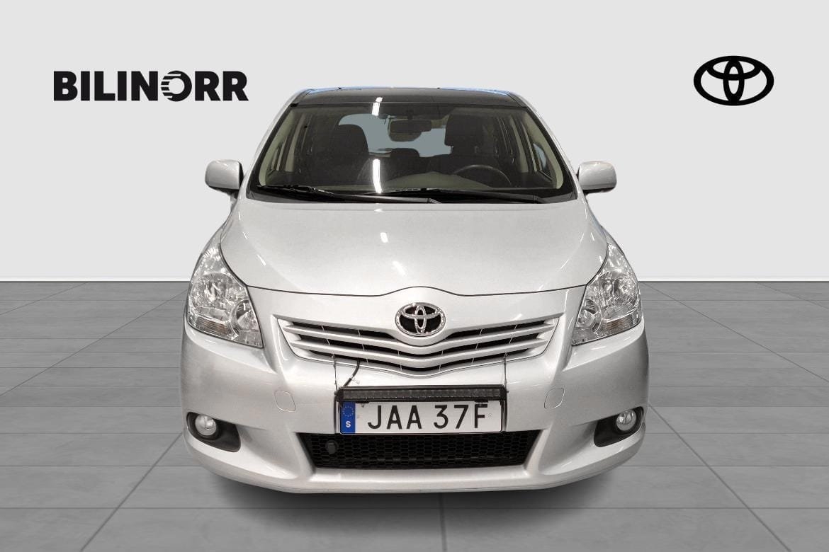 Toyota Verso Business 2011, bild 5/10