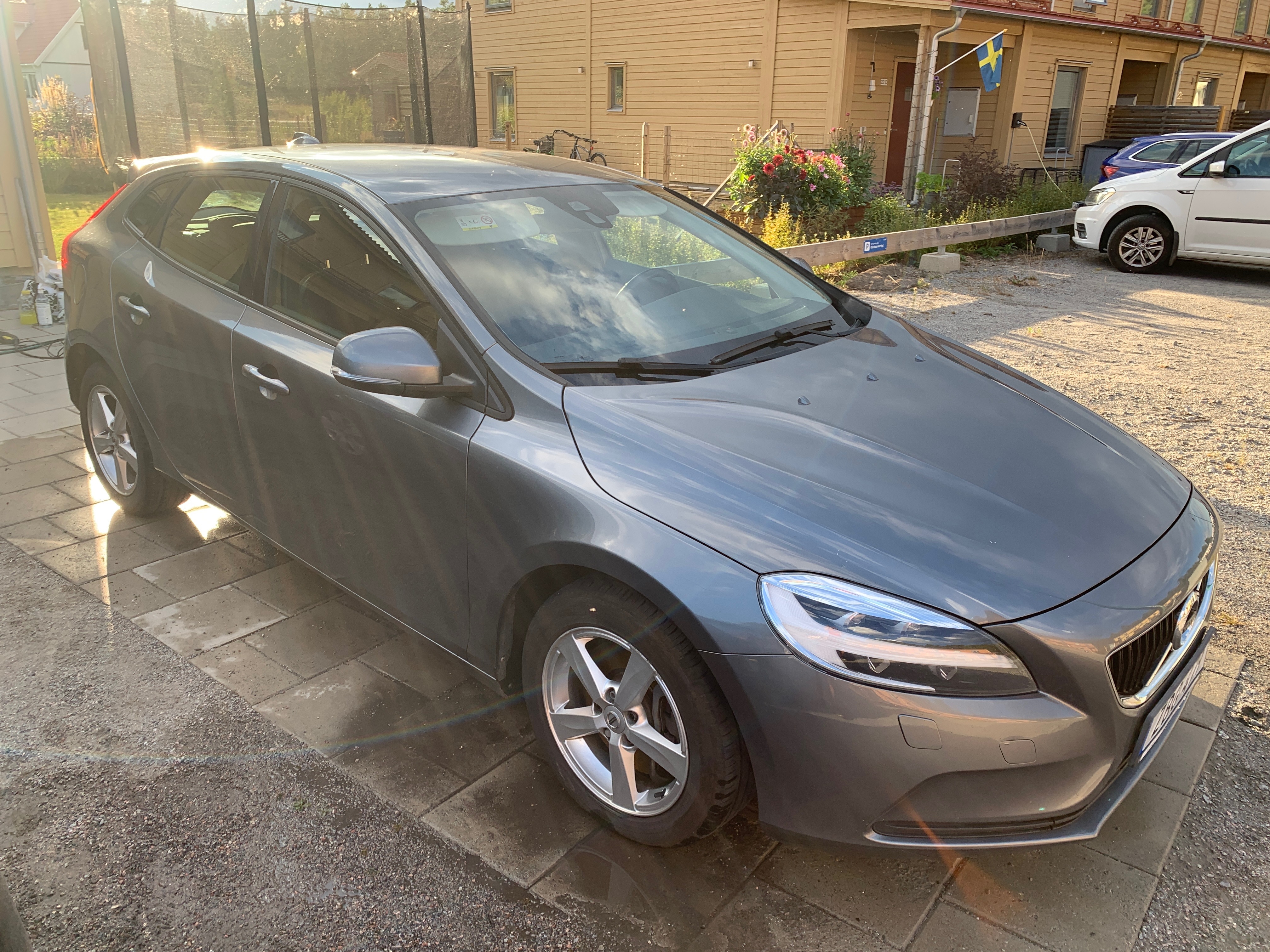 Volvo V40 T3 2018, bild 4/10