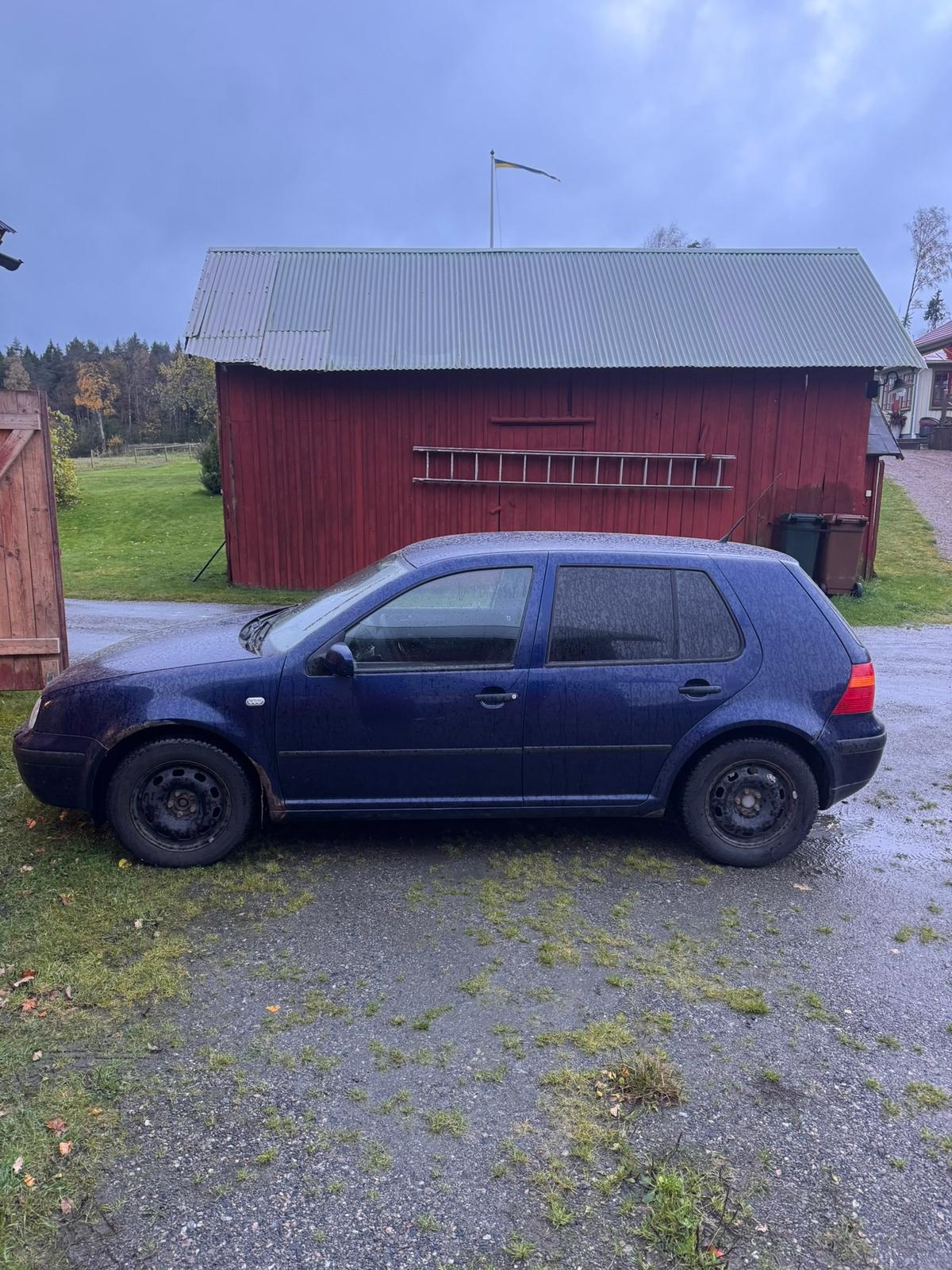 Volkswagen Golf 2.0 2003, photo 3/6