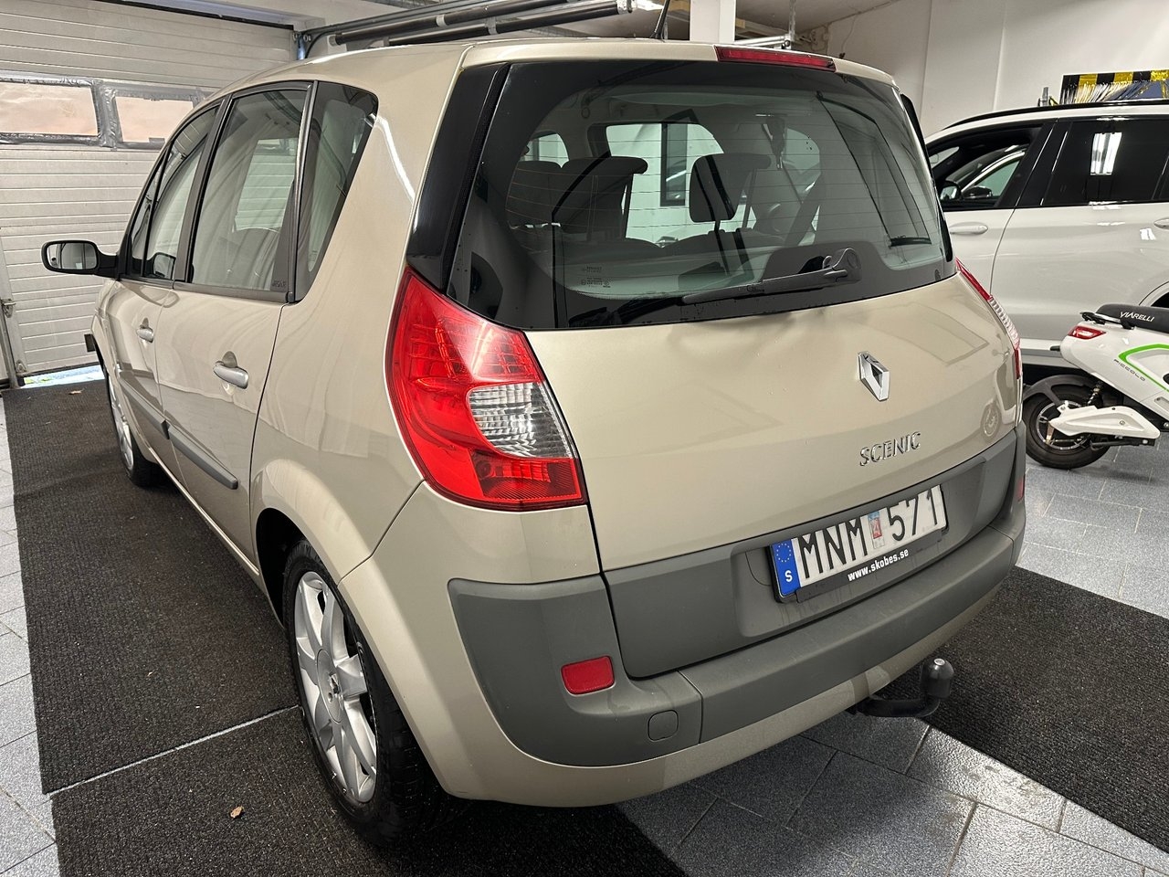 Renault Scénic 2.0 16V 2009, bild 6/10