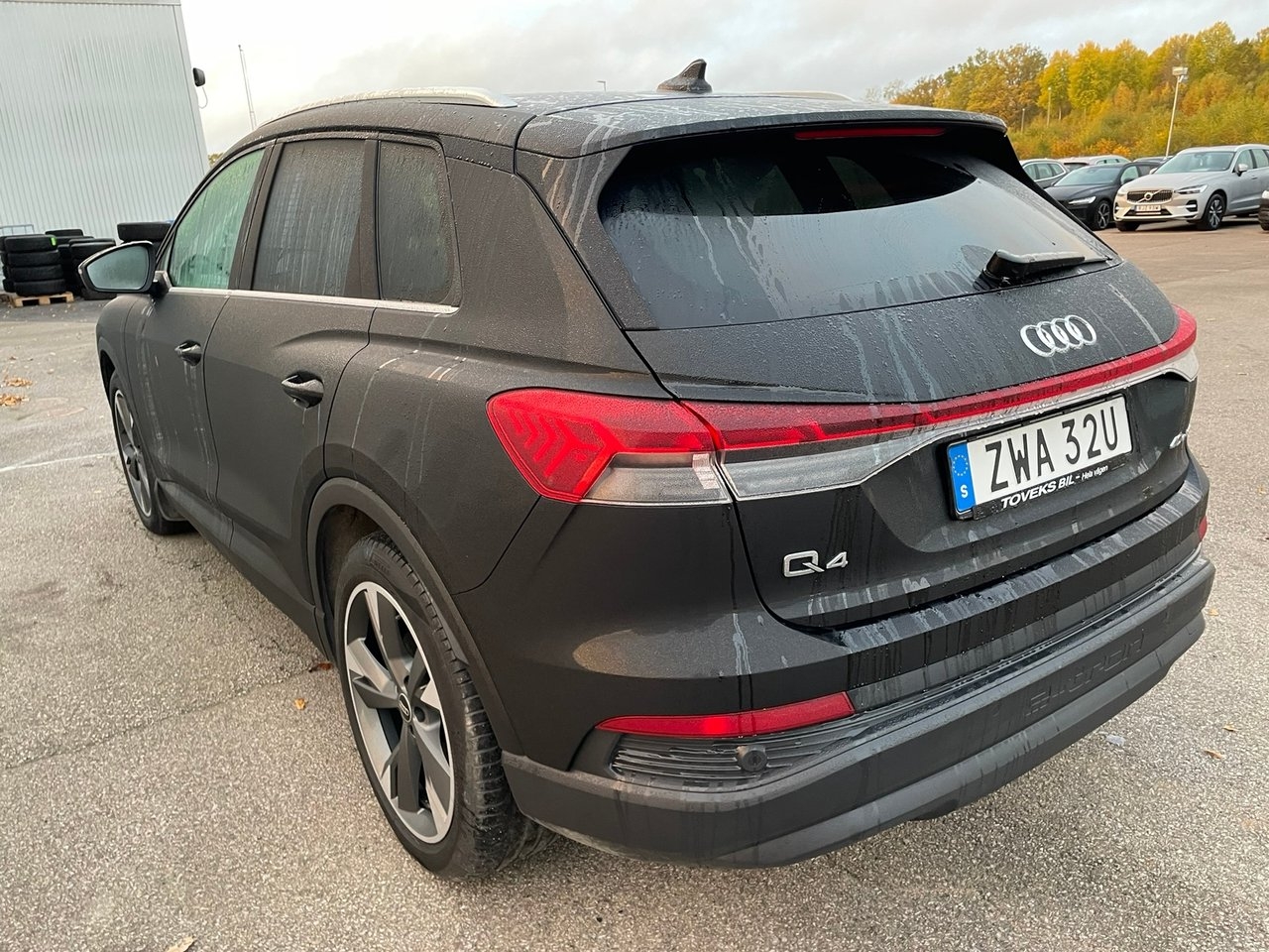 Audi Q4 e-tron 40 2023, bild 4/5