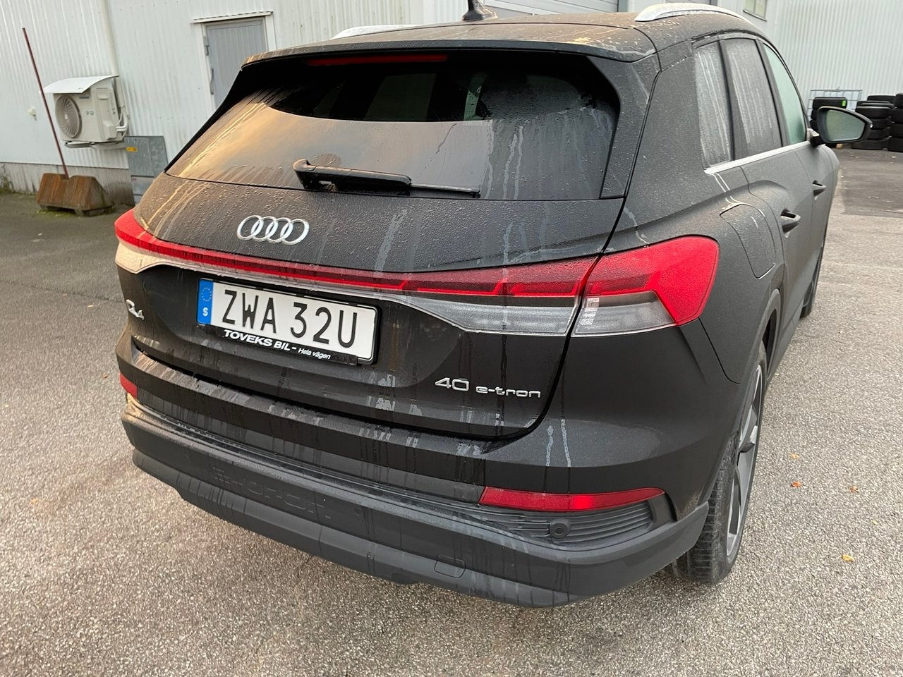 Audi Q4 e-tron 40 2023, bild 3/5