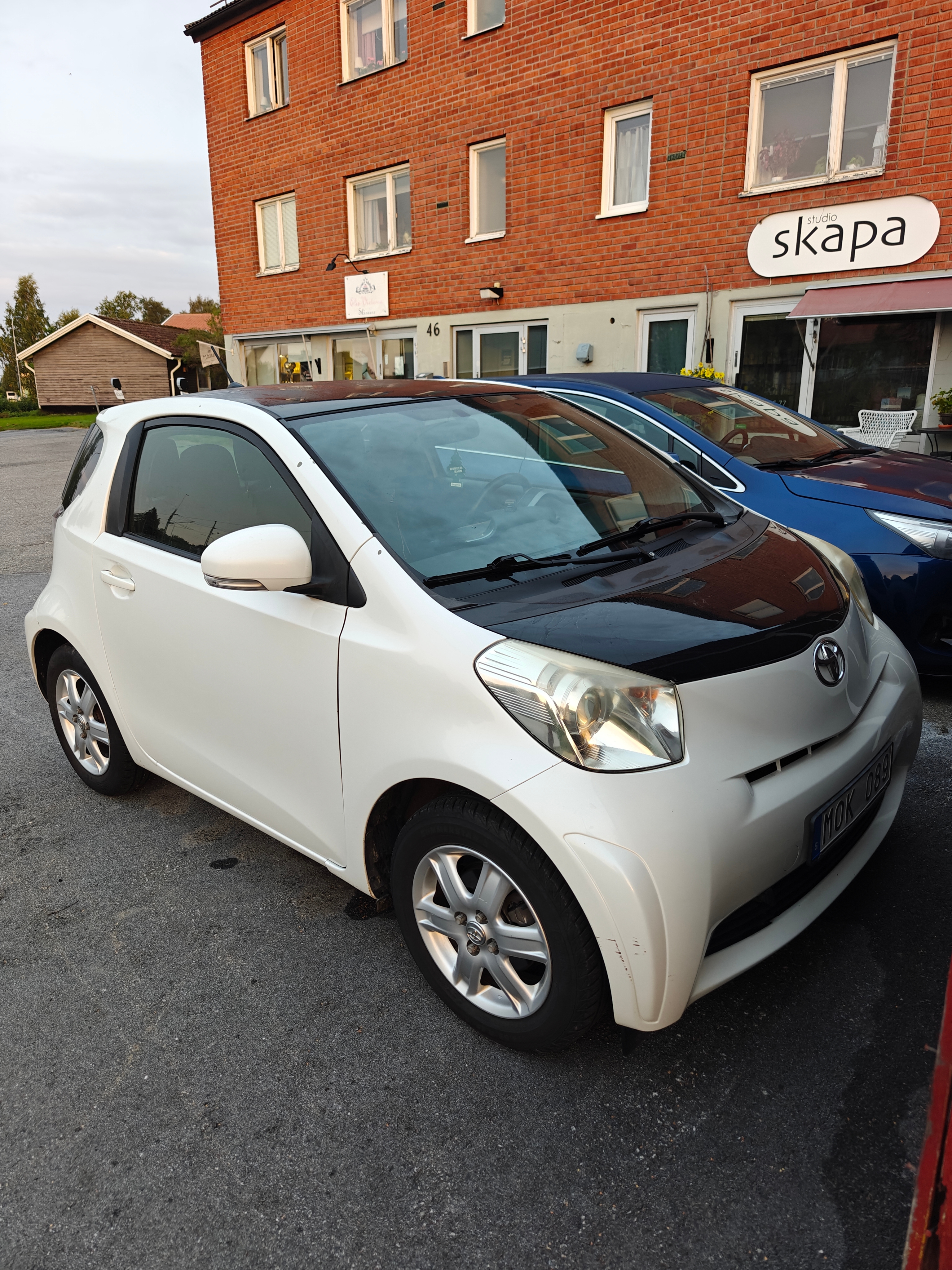 Toyota iQ 1.0 2009, bild 5/9