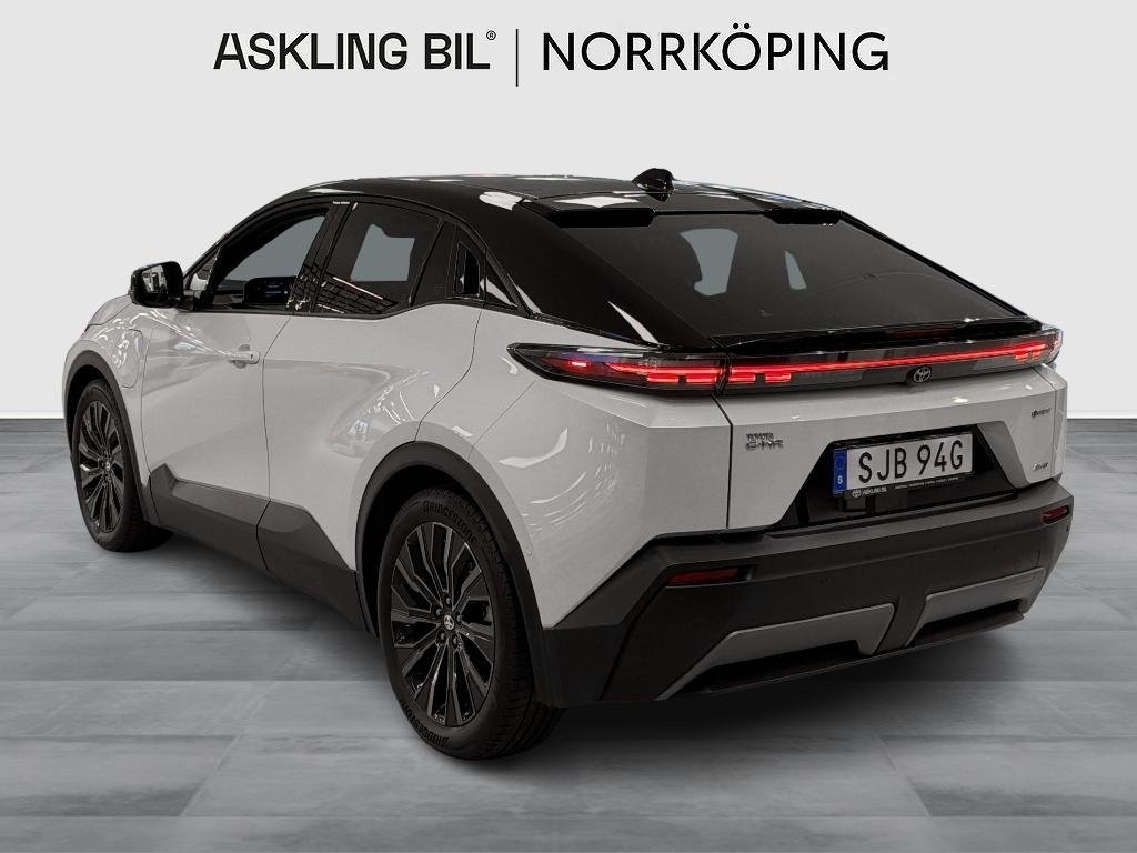 Toyota C-HR+ 77 kWh Executive 2026, bild 2/10