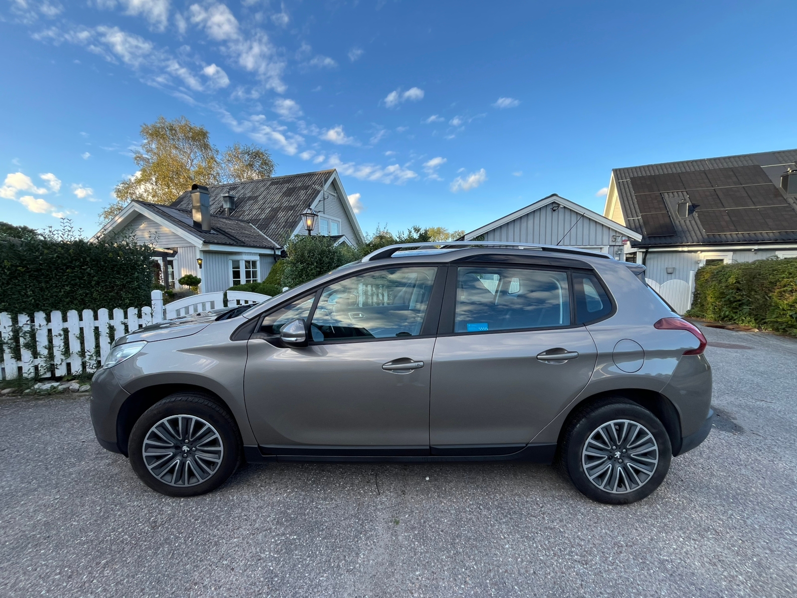 Peugeot 2008 2016, bild 7/10