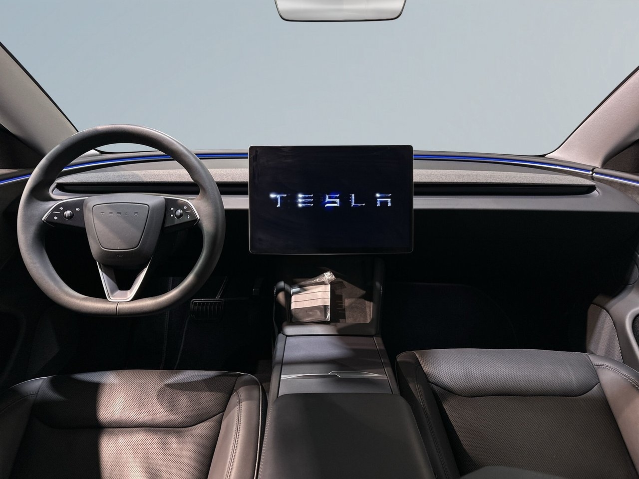 Tesla Model 3 2024, photo 10/10