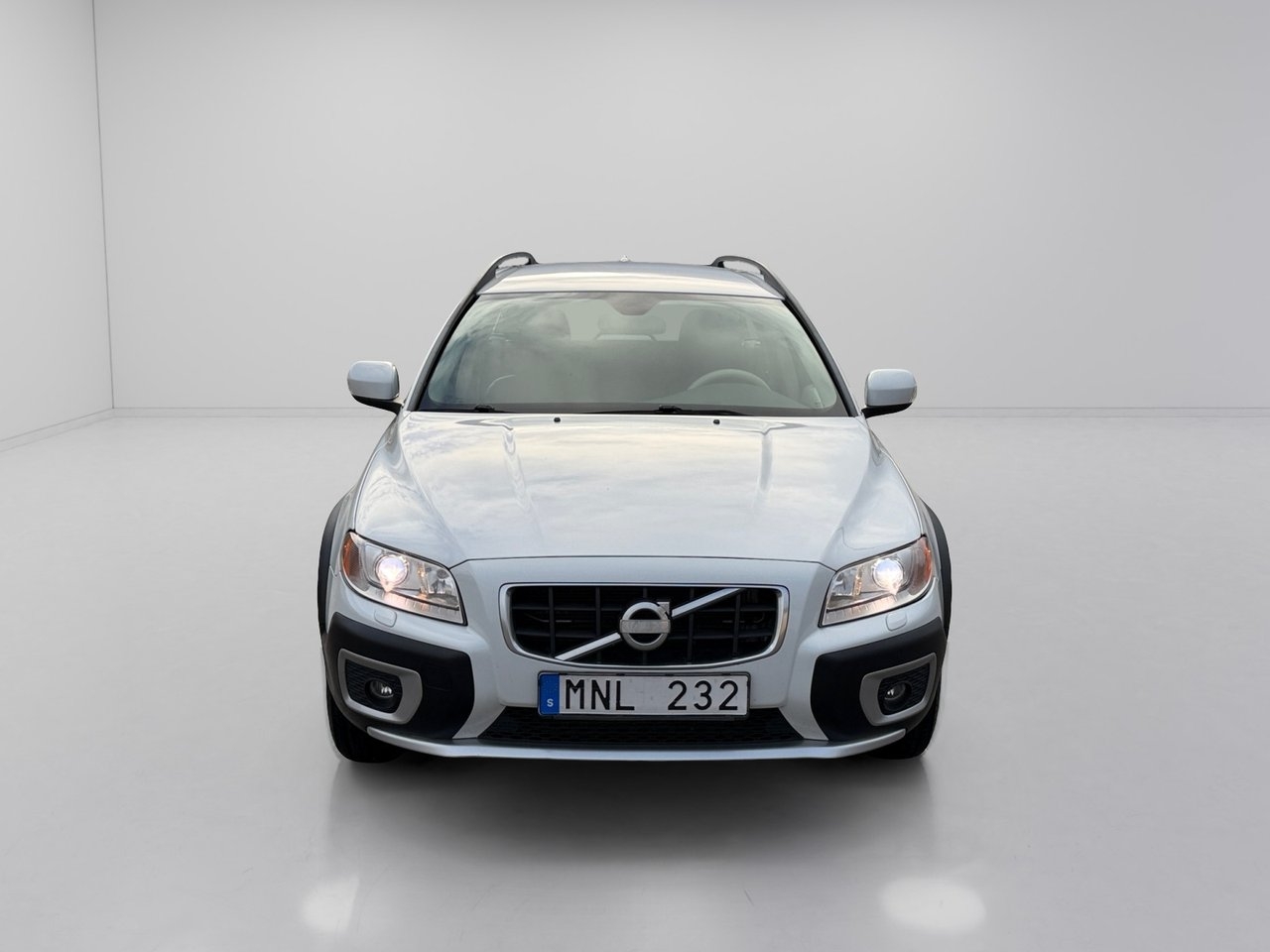 Volvo XC70 2.4D Momentum 2010, bild 2/10