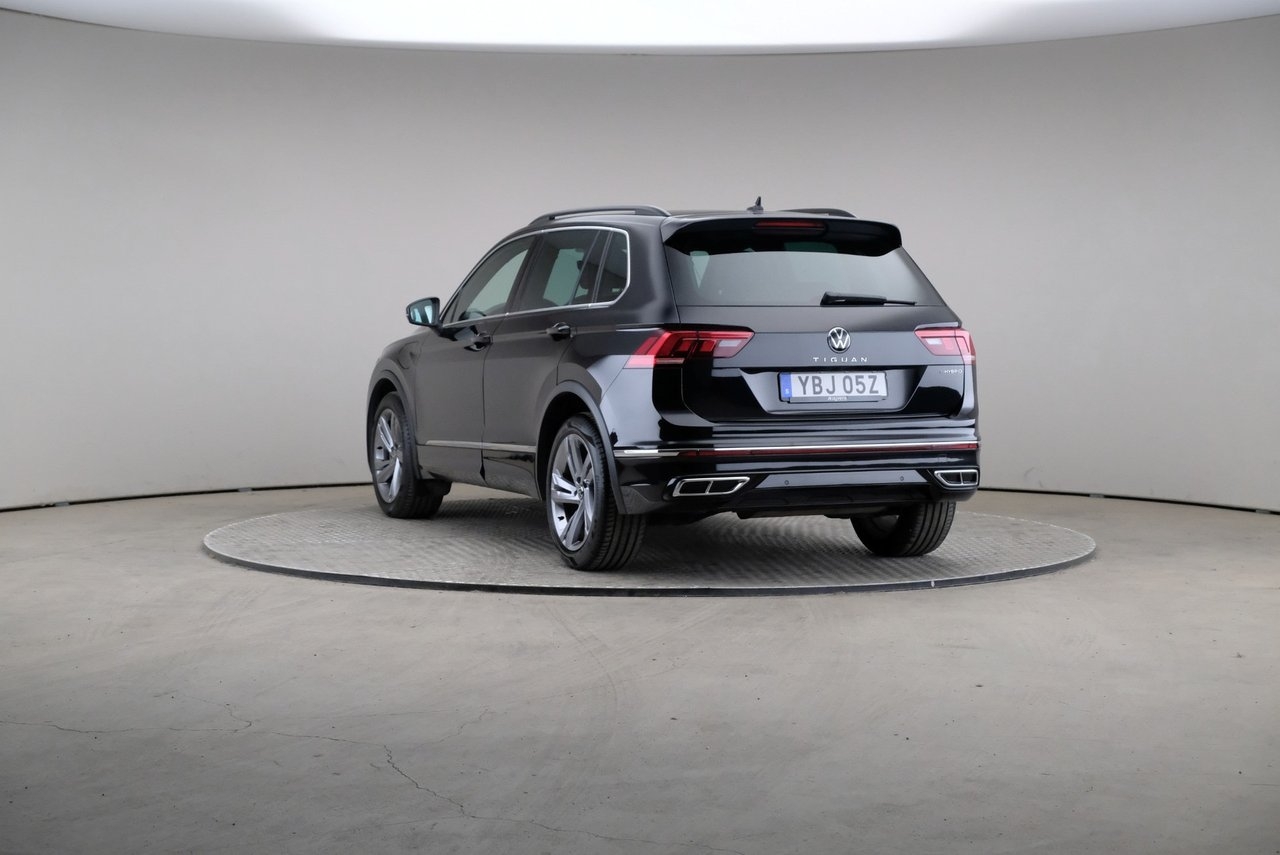Volkswagen Tiguan R-Line 2024, bild 2/10