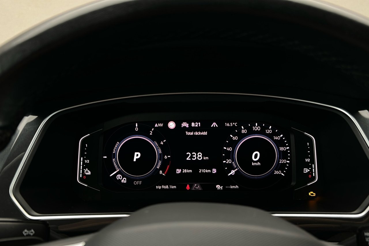 Volkswagen Tiguan R-Line 2024, bild 7/10