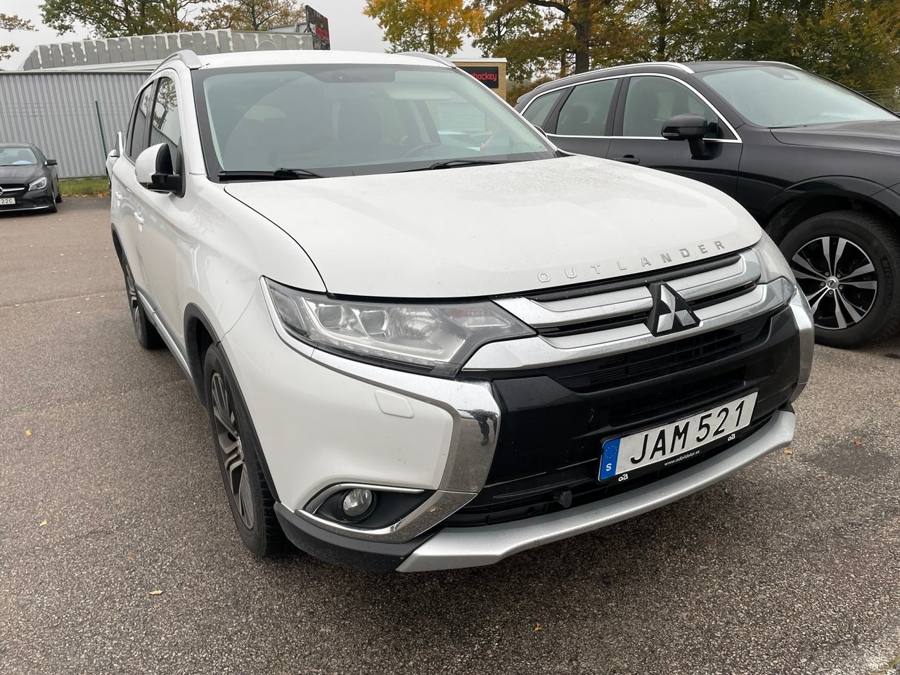 Mitsubishi Outlander 2.2 DI-D 2015, kuva 2/5