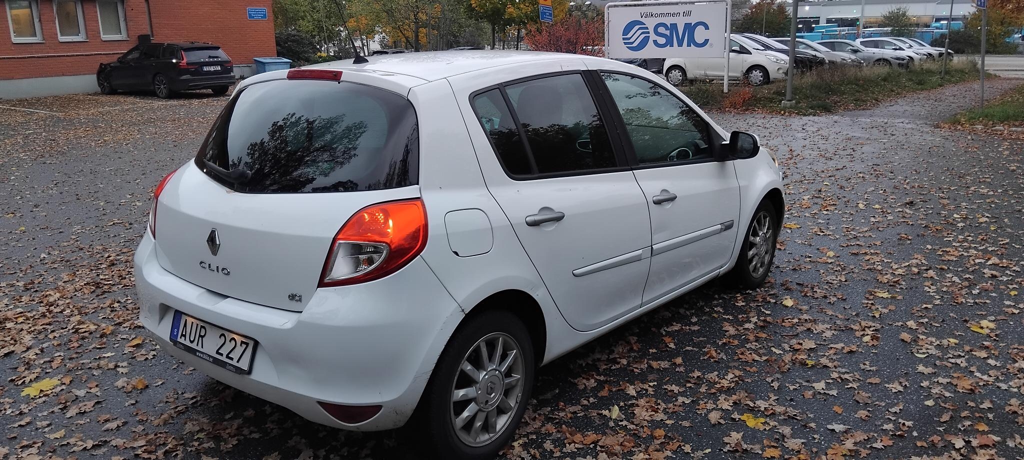 Renault Clio dCi 90 FAP 2011, kuva 3/10