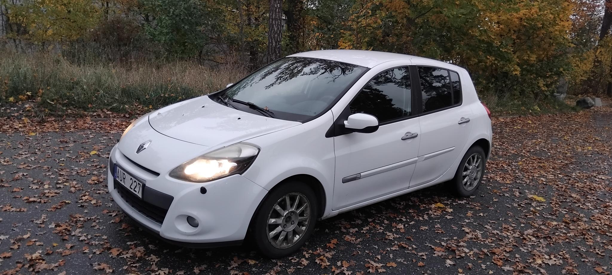 Renault Clio dCi 90 FAP 2011, kuva 2/10
