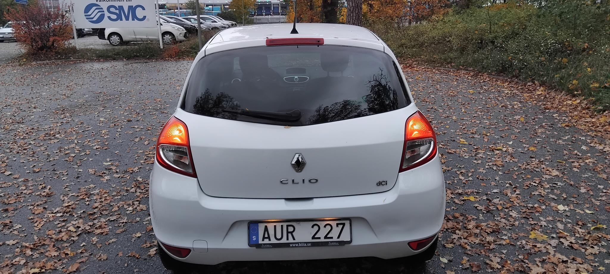 Renault Clio dCi 90 FAP 2011, kuva 5/10