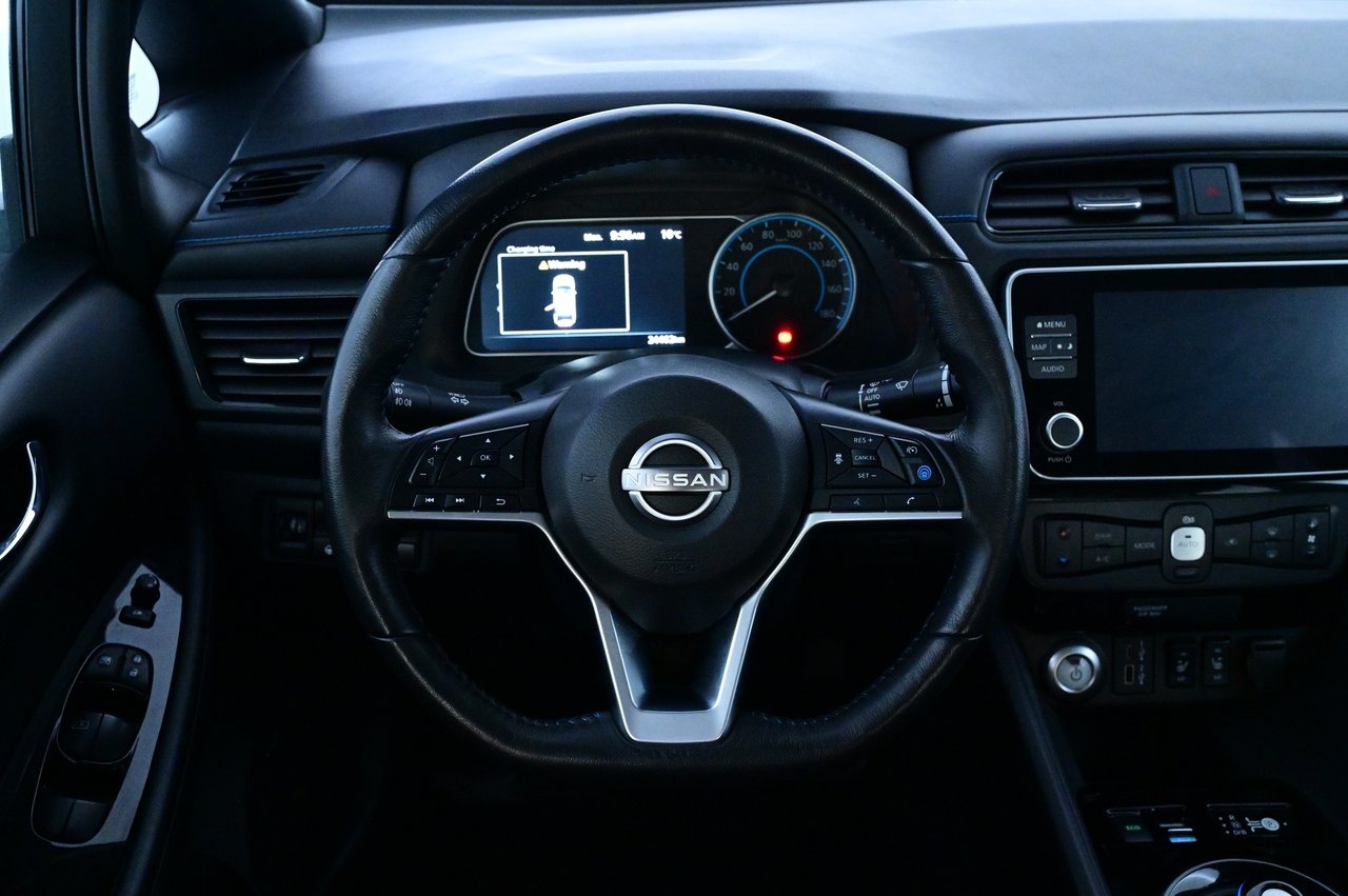 Nissan Leaf 40 kWh Tekna 360° 2023, kuva 6/10
