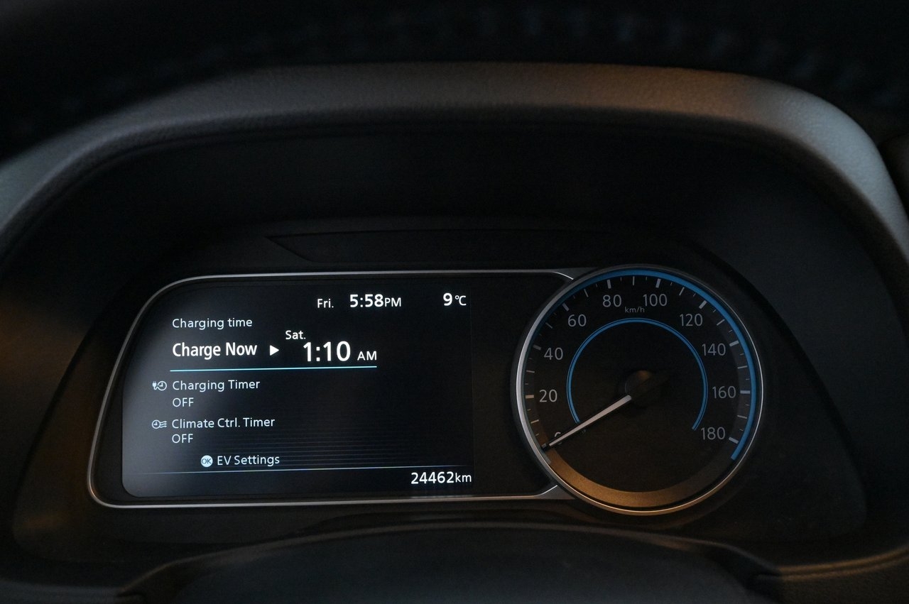 Nissan Leaf 40 kWh Tekna 360° 2023, photo 9/10