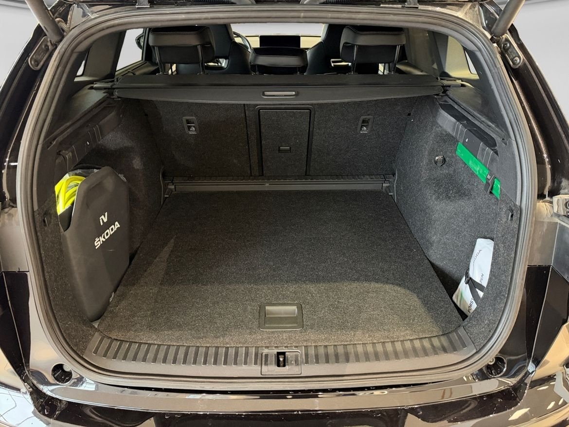 Skoda Enyaq 80x Sportline 2023, kuva 4/11