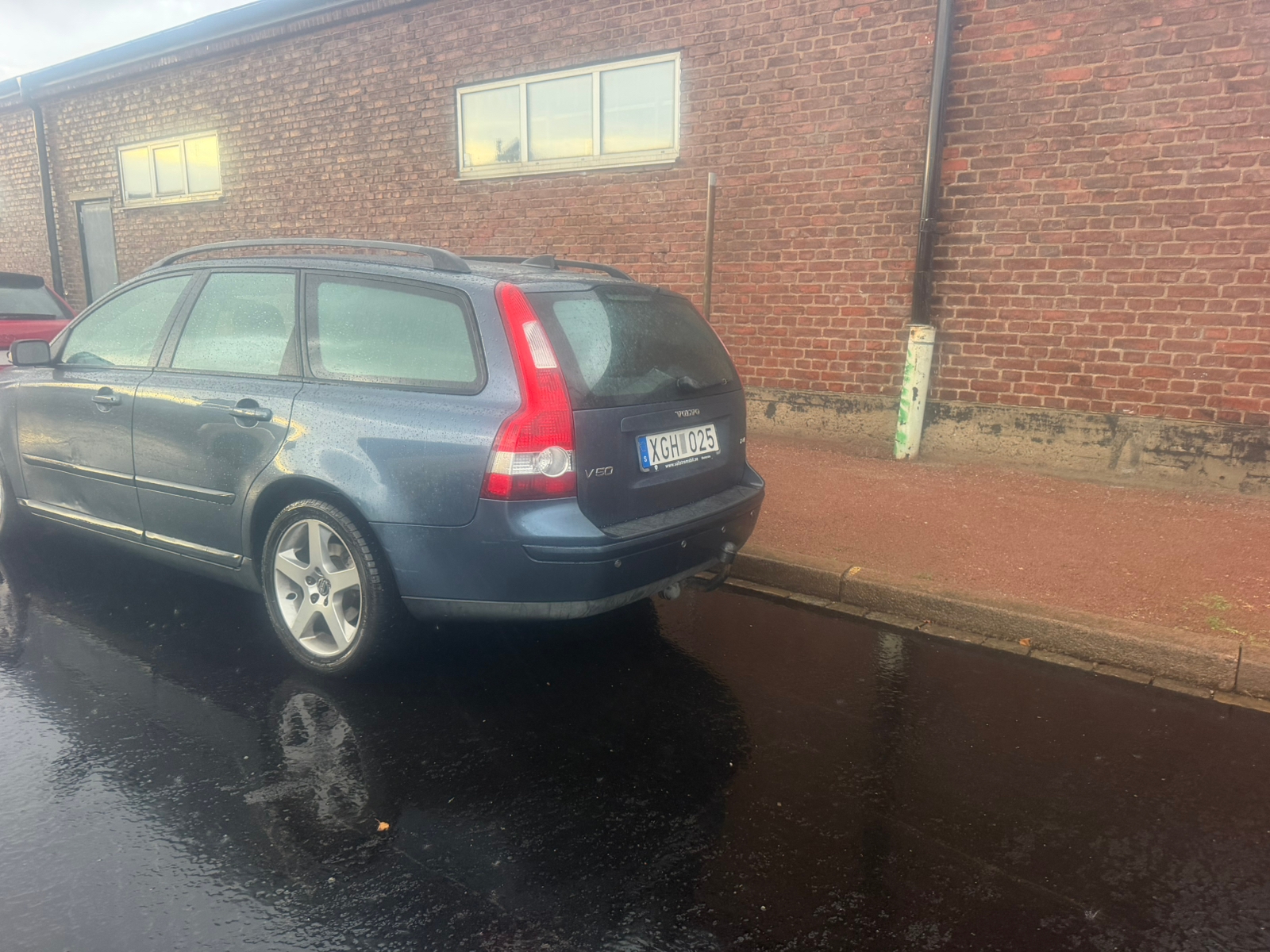 Volvo V50 2.4i 2006, bild 2/4