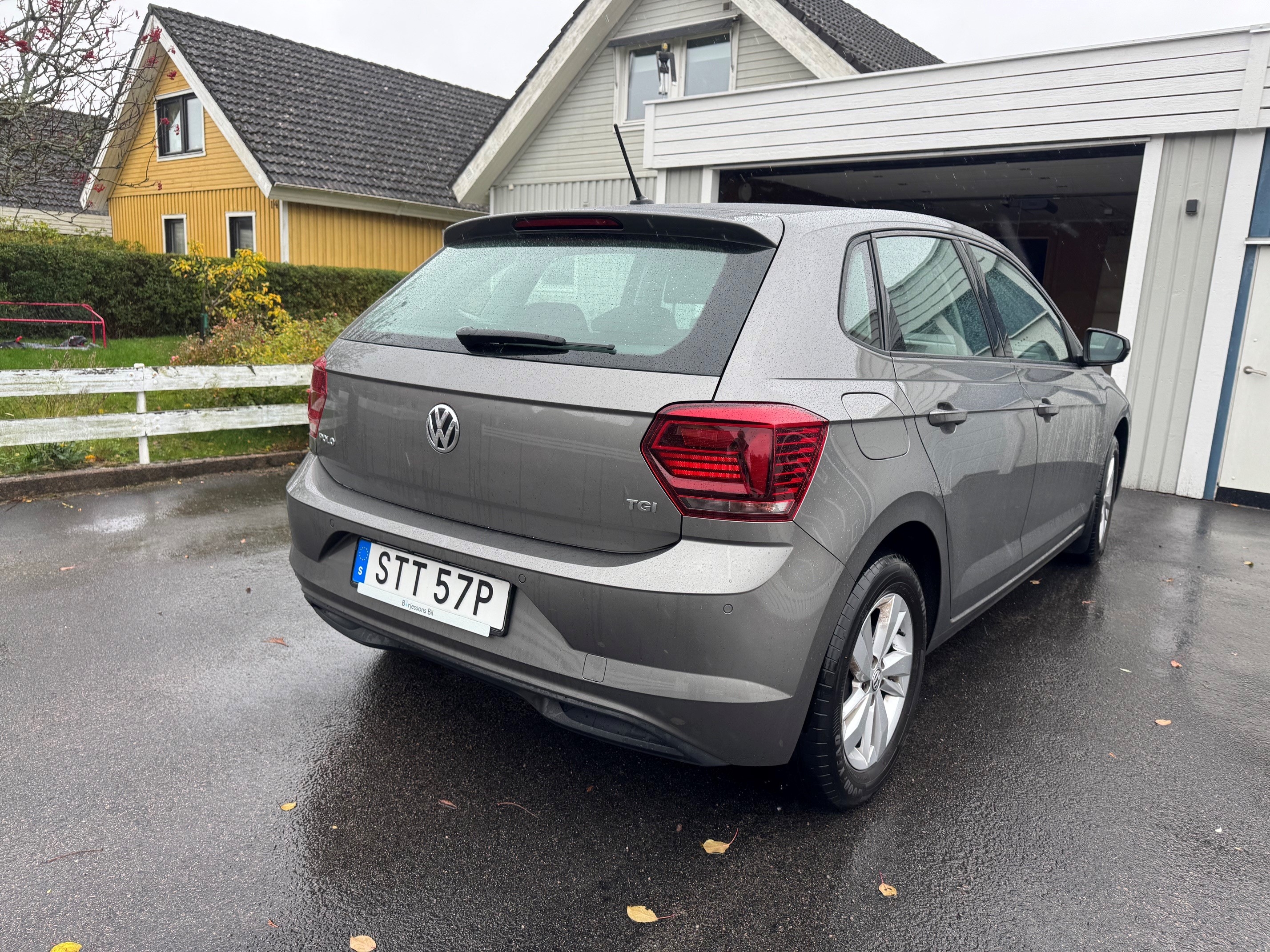Volkswagen Polo 1.0 TGI 2020, bild 2/3