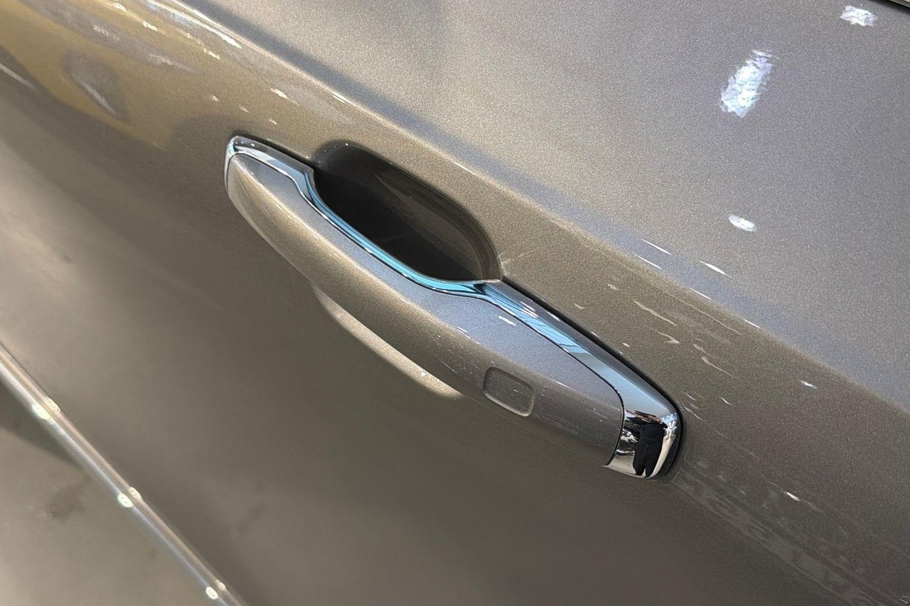 Volvo XC90 B5 Inscription 2022, photo 4/10