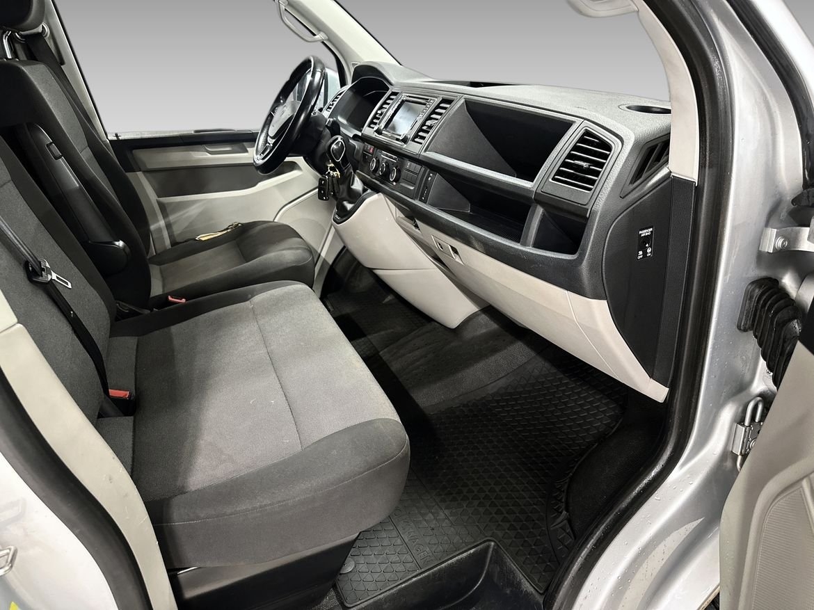 Volkswagen Transporter 2019, bild 7/9