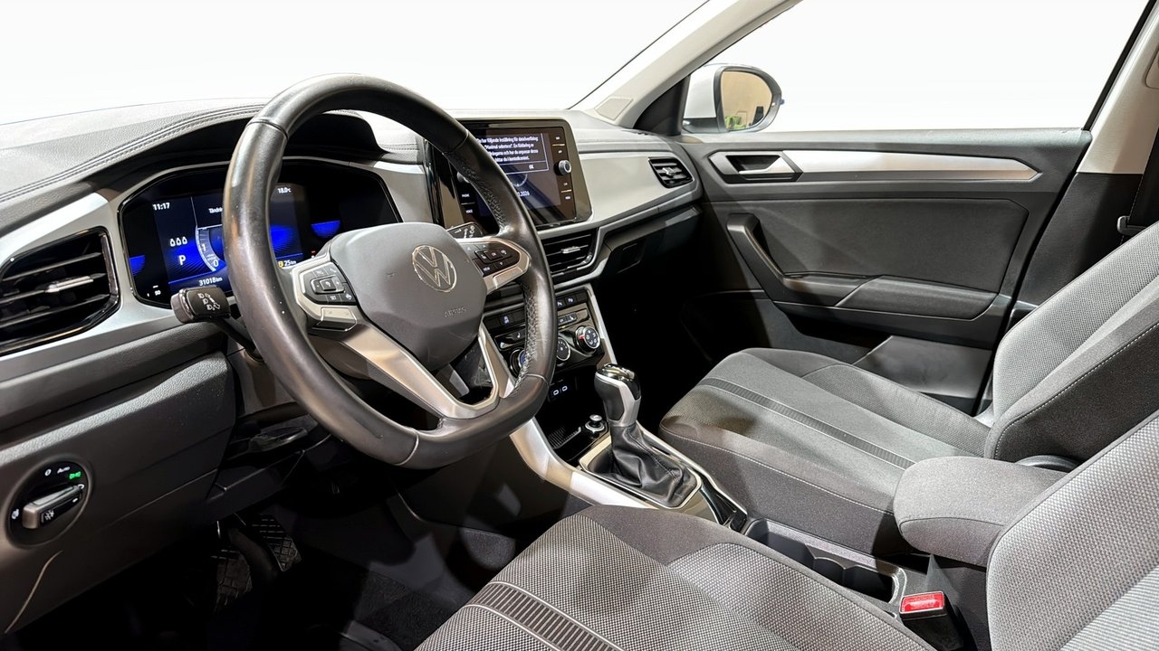 Volkswagen T-Roc 1.5 TSI 2024, bild 7/10