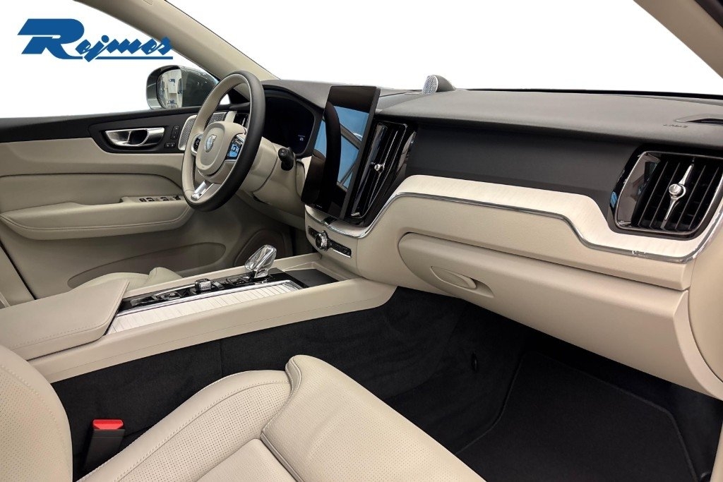 Volvo XC60 Plus Bright Nordic 2026, bild 5/10