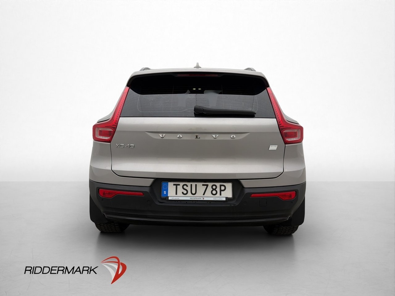 Volvo XC40 Plus 2023, bild 7/10