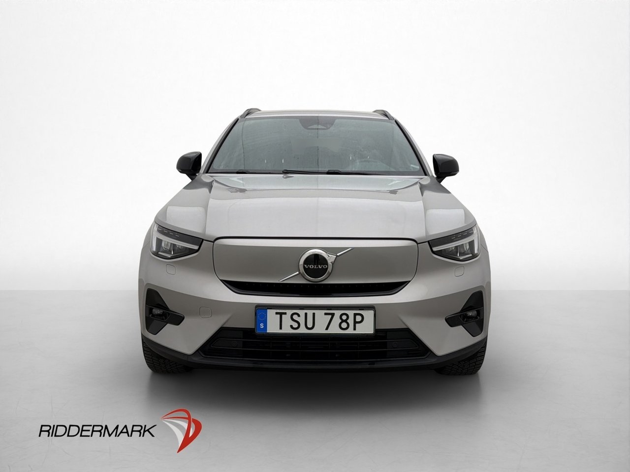 Volvo XC40 Plus 2023, bild 2/10