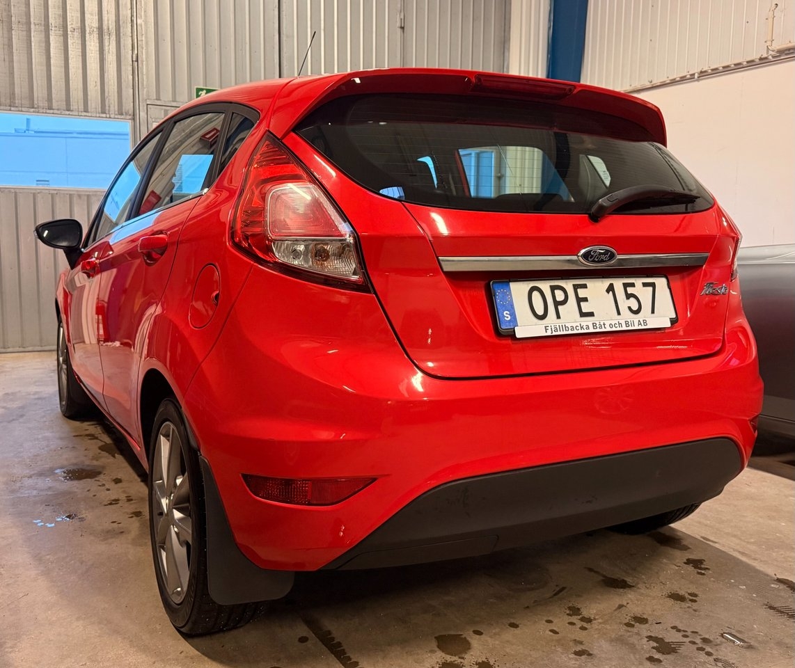 Ford Fiesta 1.0 Titanium 2014, photo 2/10