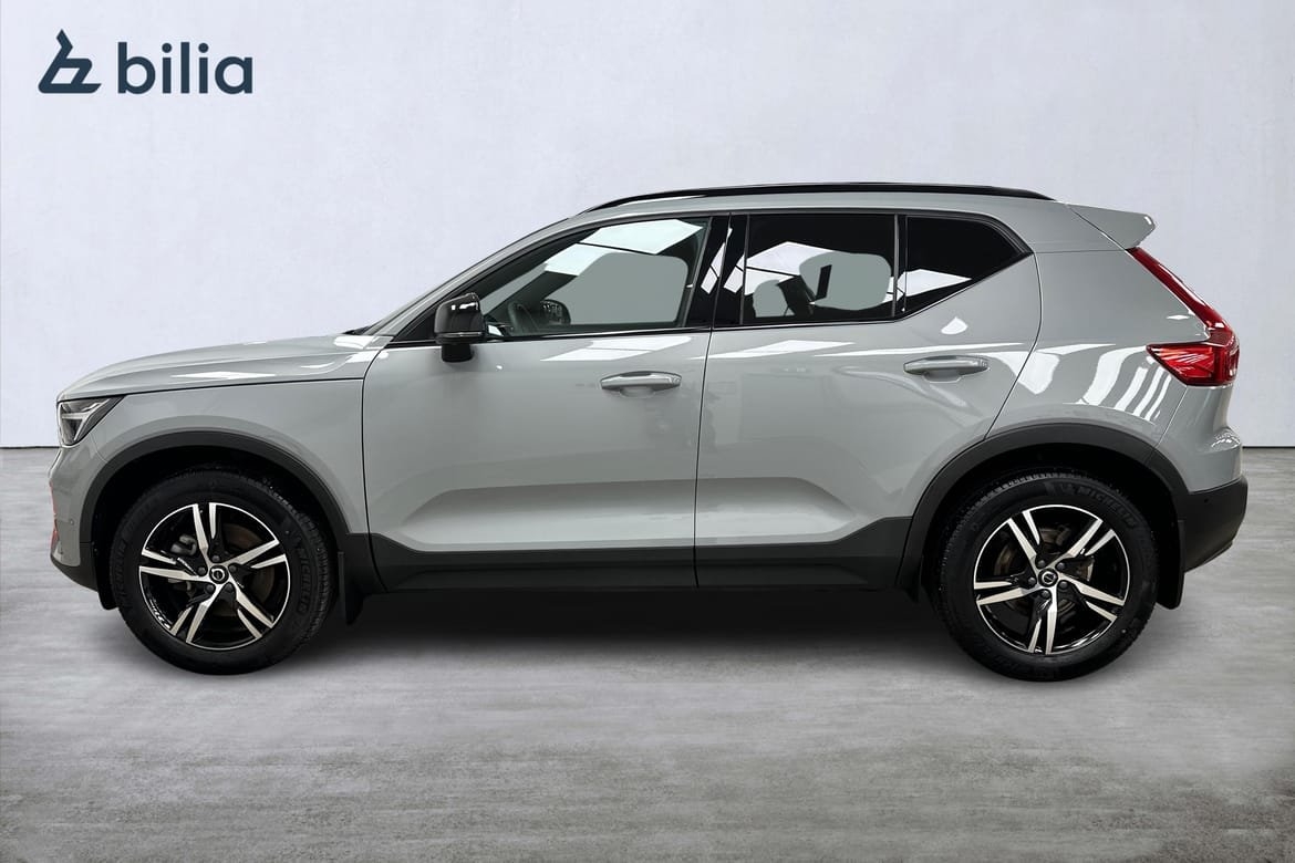 Volvo XC40 B3 Plus Dark 2025, bild 3/10