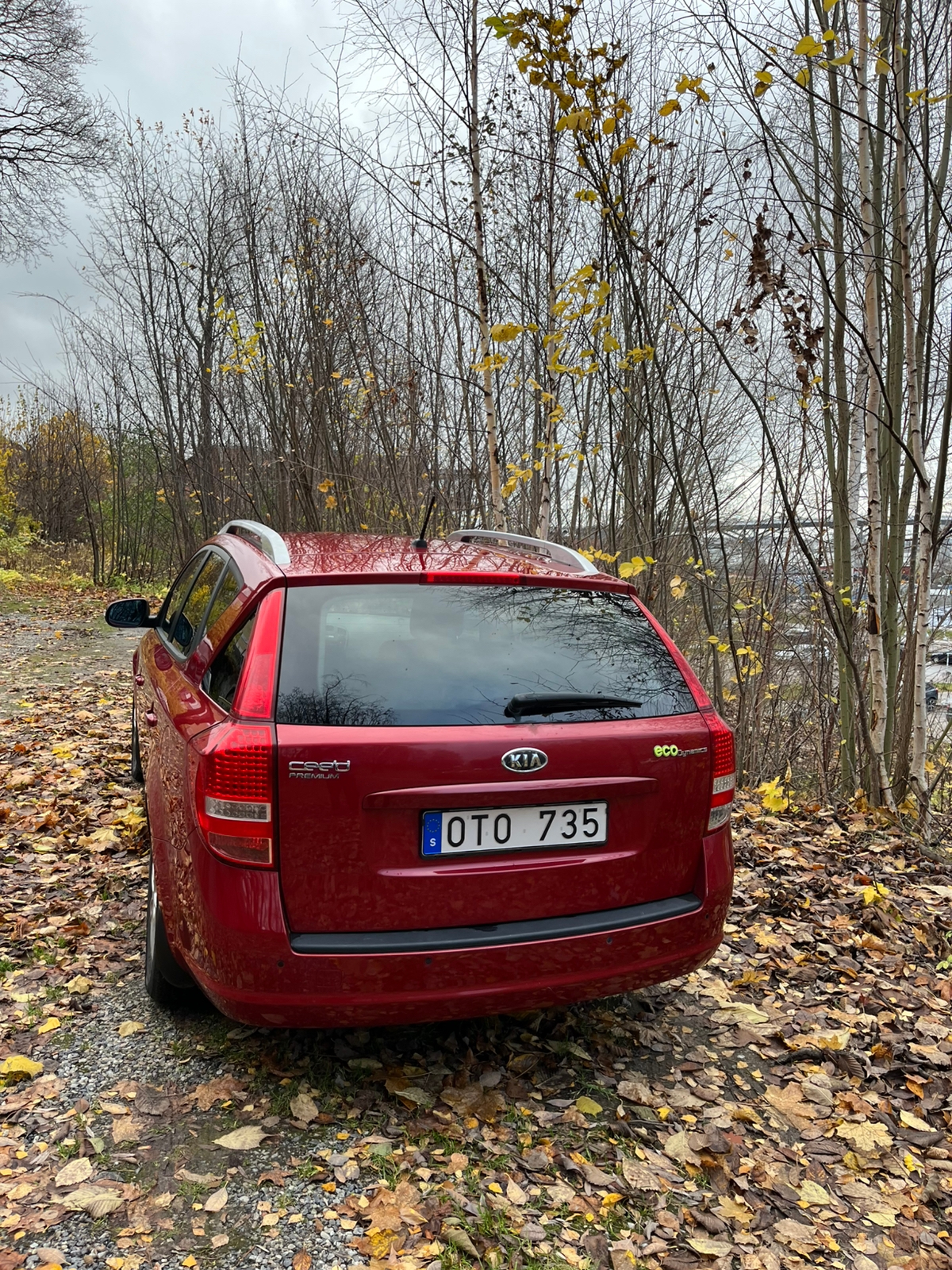 Kia Ceed 1.6 CRDi 128 2012, bild 2/3