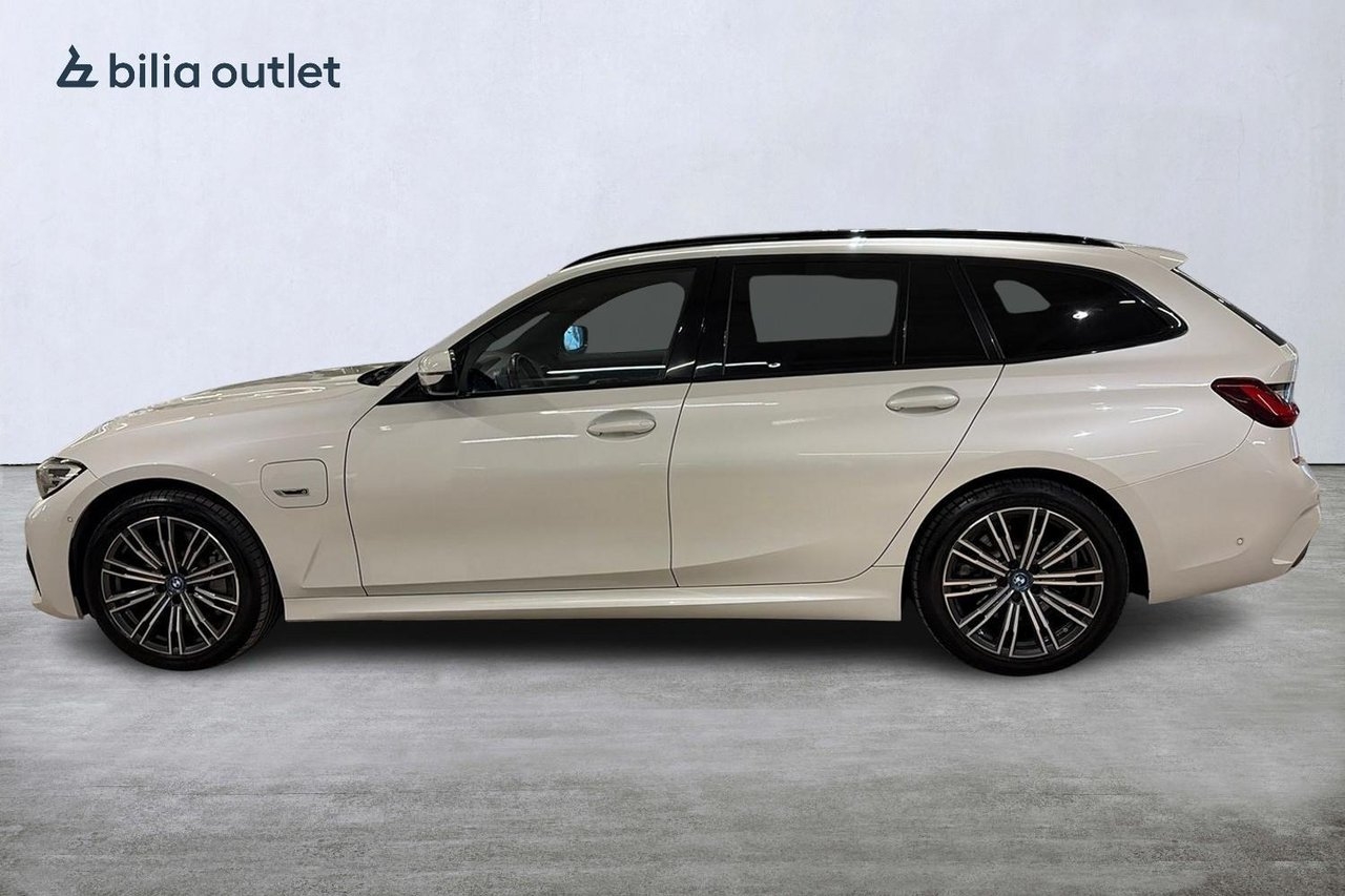 BMW 330e M Sport 2022, photo 9/10