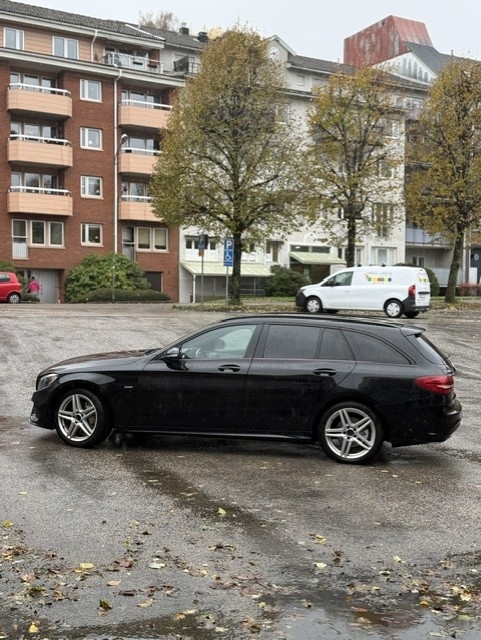 Mercedes-Benz C 350 e 2018, kuva 2/10