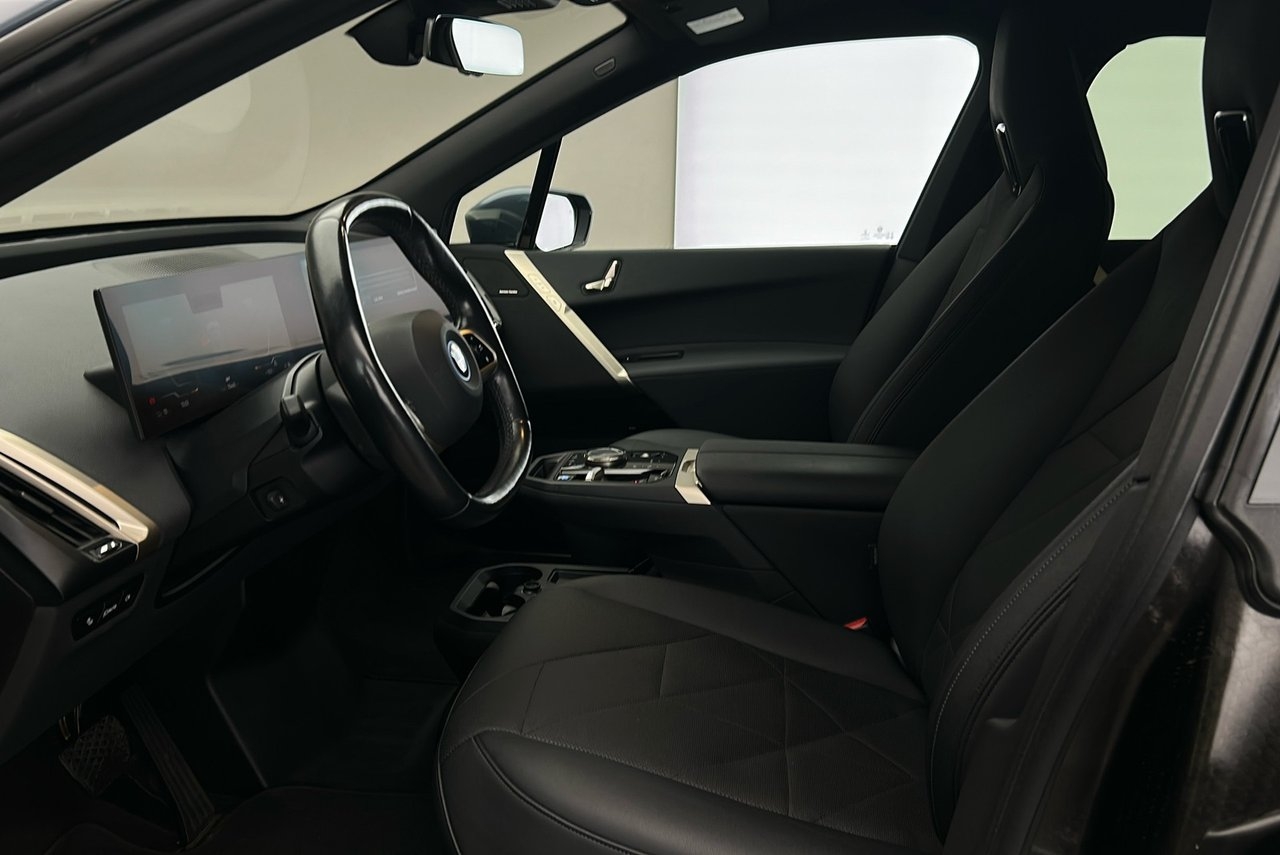 BMW iX 40 Comfort 2022, photo 10/10