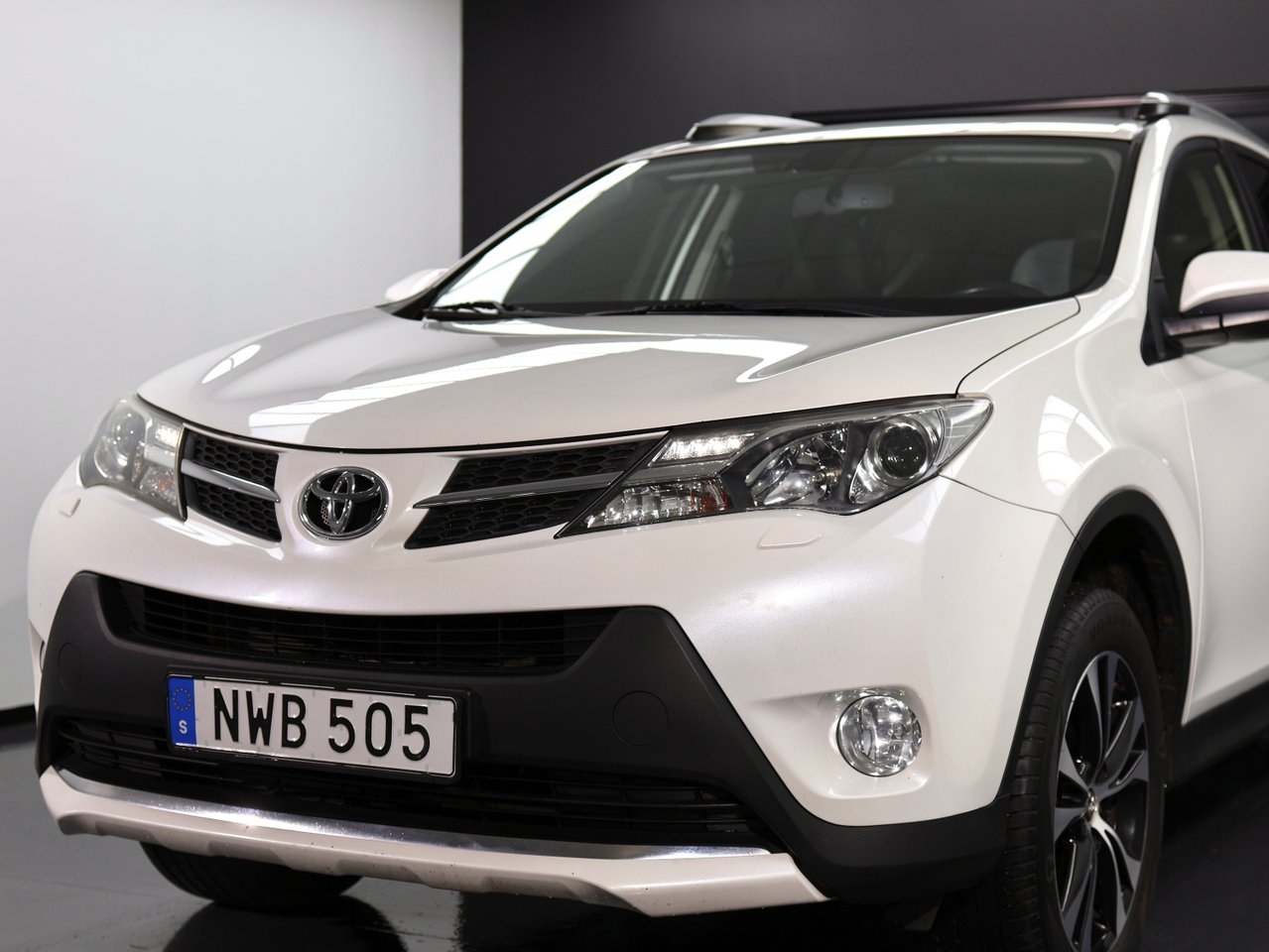 Toyota RAV4 2.0 2015, kuva 2/10