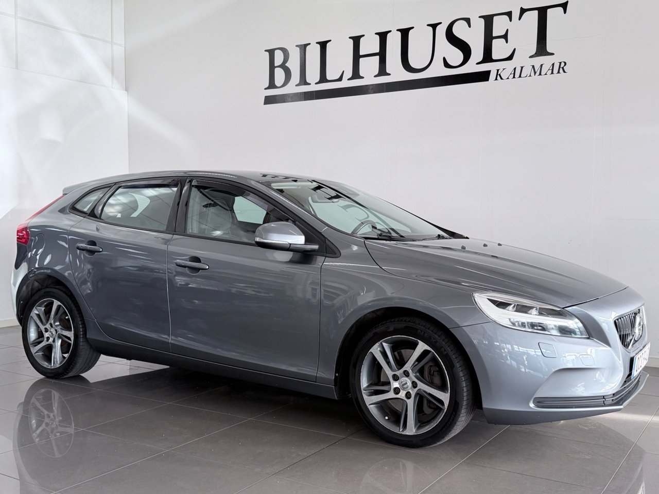 Volvo V40 D2