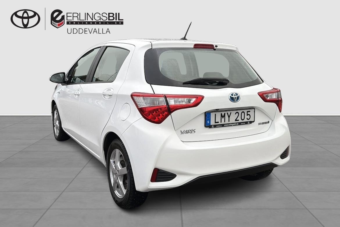 Toyota Yaris 1.5 Hybrid 2018, bild 3/10