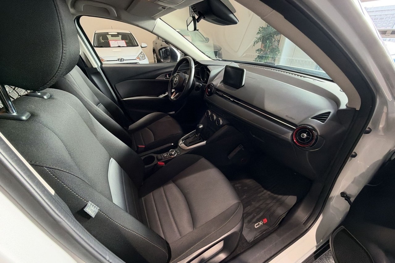 Mazda CX-3 2017, bild 5/10