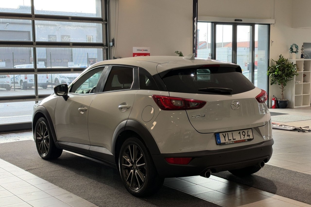 Mazda CX-3 2017, bild 2/10