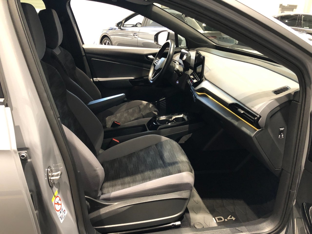Volkswagen ID.4 Pro 2023, bild 5/9