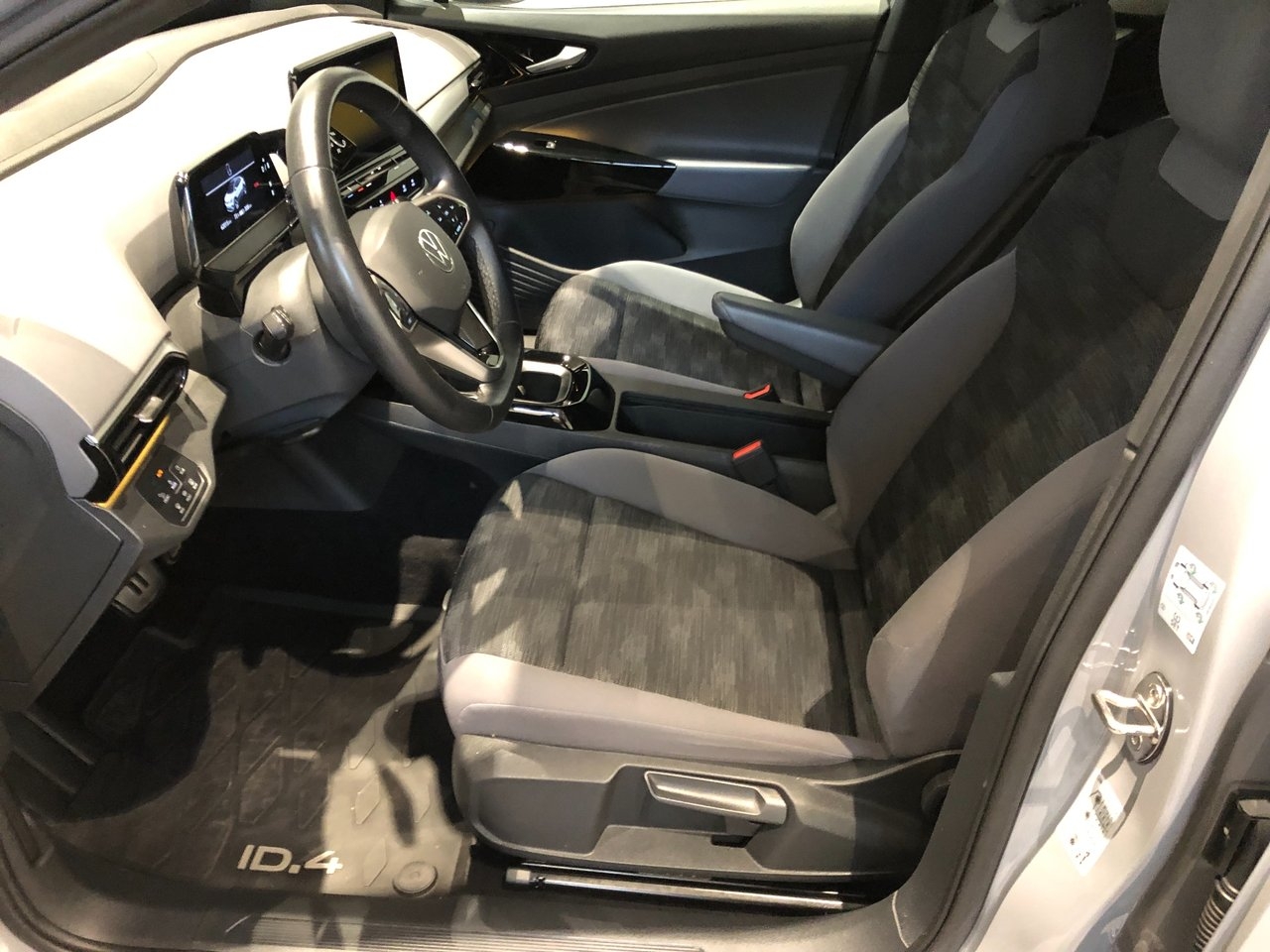 Volkswagen ID.4 Pro 2023, bild 7/9
