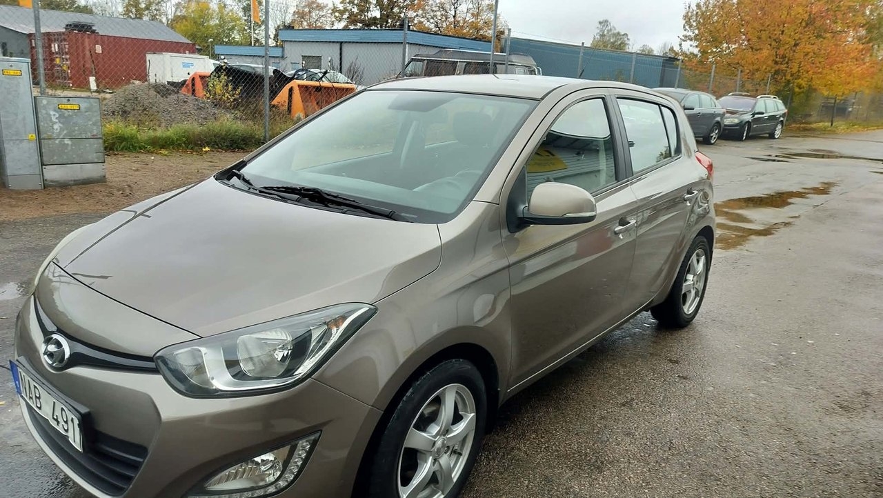 Hyundai i20 1.2 Premium 2013, bild 5/10