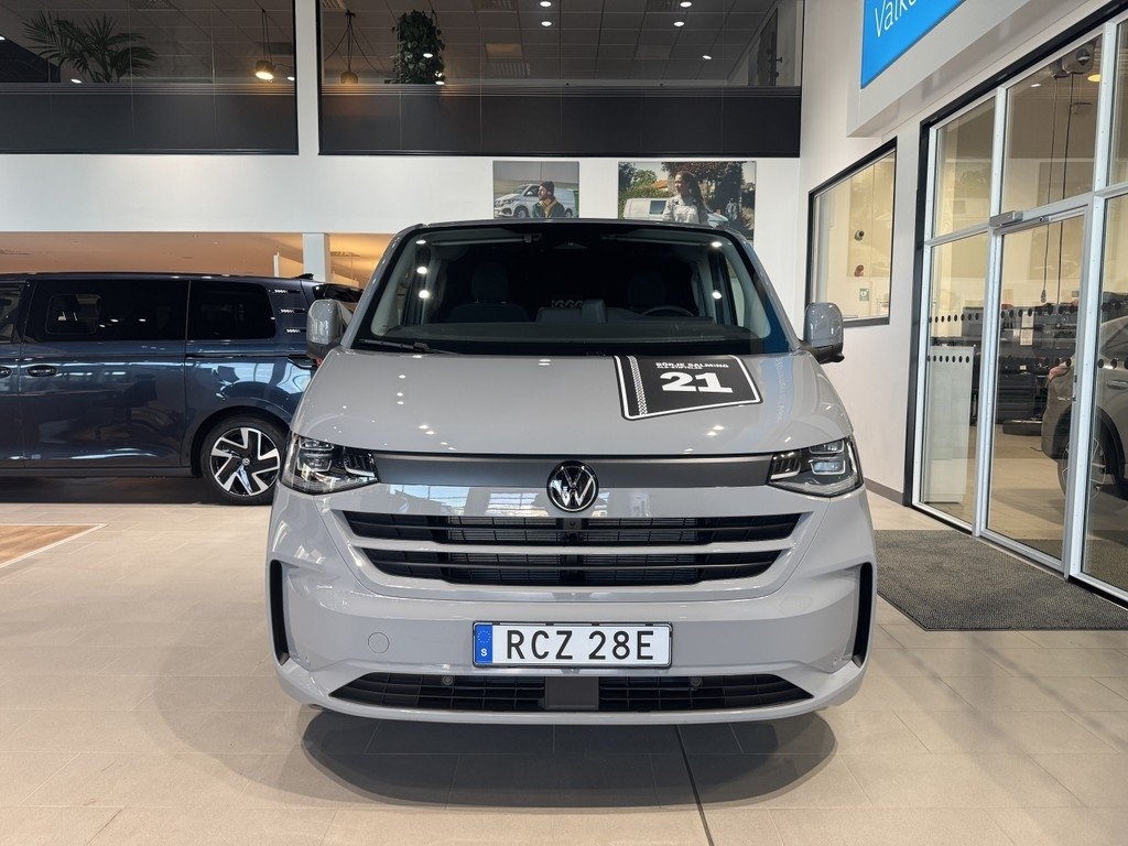 Volkswagen Transporter 2026, bild 2/10